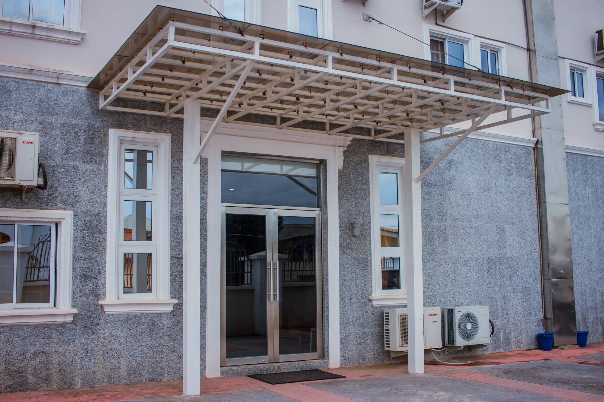 Residency Hotels Enugu Independence Layout Exterior photo
